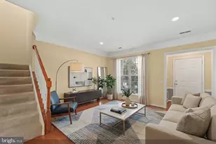 21877 Elkins Terrace, Sterling, VA 20166 - Photo 5