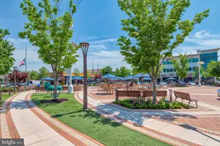 43662 McDowell Sq, Leesburg, VA 20176 - Photo 51