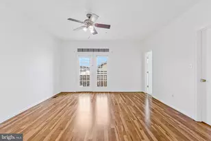 43662 McDowell Sq, Leesburg, VA 20176 - Photo 25