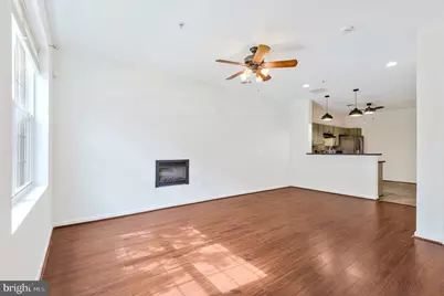 43662 McDowell Square, Leesburg, VA 20176 - Photo 5