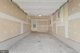 43662 McDowell Sq, Leesburg, VA 20176 - Photo 35