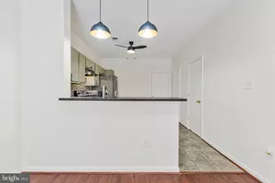 43662 McDowell Sq, Leesburg, VA 20176 - Photo 9