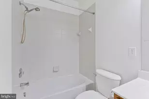 43662 McDowell Sq, Leesburg, VA 20176 - Photo 23