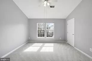 47456 Sharpskin Island Square, Sterling, VA 20165 - Photo 23