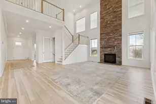 38732 Silver King Cir, Waterford, VA 20197 - Photo 3