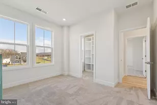 38732 Silver King Cir, Waterford, VA 20197 - Photo 31