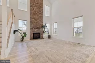 38732 Silver King Cir, Waterford, VA 20197 - Photo 7