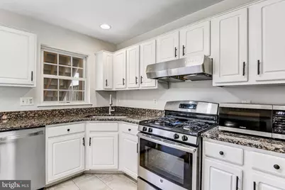 42847 Pilgrim Square, Chantilly, VA 20152 - Photo 11