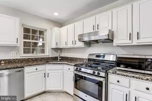 42847 Pilgrim Square, Chantilly, VA 20152 - Photo 11