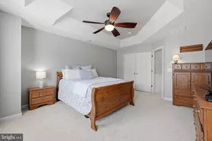 22631 Hawkbill Square, Brambleton, VA 20148 - Photo 29