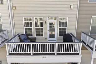 22631 Hawkbill Square, Brambleton, VA 20148 - Photo 43