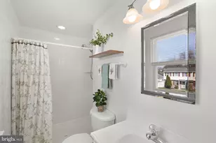 108 N Garfield Rd, Sterling, VA 20164 - Photo 21