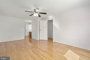 108 N Garfield Rd, Sterling, VA 20164 - Photo 17