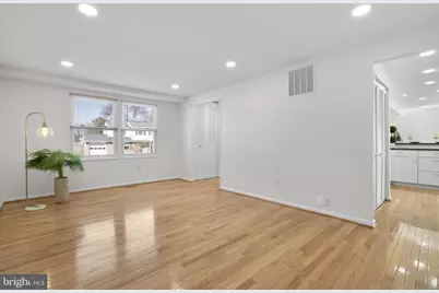 108 N Garfield Road, Sterling, VA 20164 - Photo 11