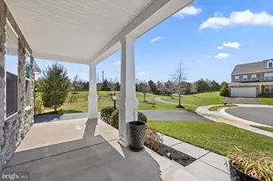 24138 Bryce Ridge Ct, Aldie, VA 20105 - Photo 5