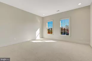 43044 Unison Knoll Cir, Ashburn, VA 20148 - Photo 57