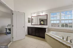 43163 Mitcham Square, Ashburn, VA 20148 - Photo 21