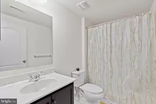 43163 Mitcham Square, Ashburn, VA 20148 - Photo 33