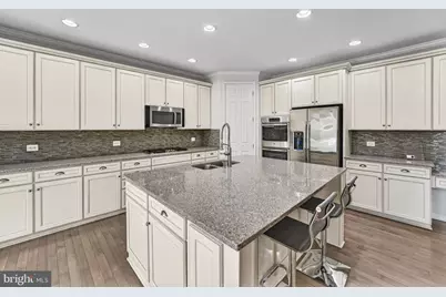 20471 Rolling Water Terrace, Ashburn, VA 20147 - Photo 11