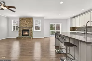 20471 Rolling Water Terrace, Ashburn, VA 20147 - Photo 9