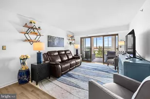 19385 Cypress Ridge Terrace, Leesburg, VA 20176 - Photo 17