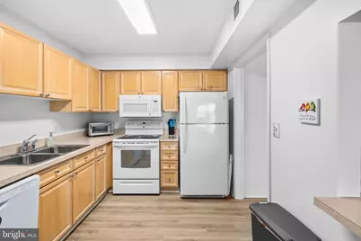 19385 Cypress Ridge Terrace #508, Leesburg, VA 20176 - Photo 13