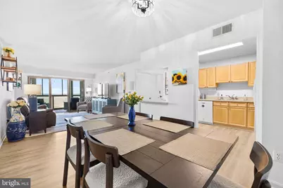 19385 Cypress Ridge Terrace #508, Leesburg, VA 20176 - Photo 9