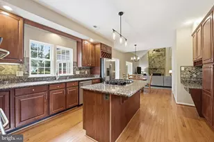 634 Meade Dr SW, Leesburg, VA 20175 - Photo 11