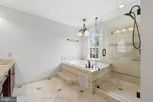 634 Meade Dr SW, Leesburg, VA 20175 - Photo 23