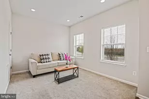 815 Sawback Sq NE, Leesburg, VA 20176 - Photo 7