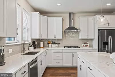 815 Sawback Square NE, Leesburg, VA 20176 - Photo 3