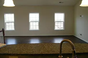 42577 Burbank Terrace, Dulles, VA 20166 - Photo 5