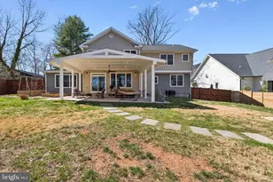 20364 White Oak Dr, Sterling, VA 20165 - Photo 25