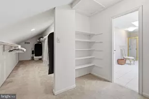 7 Wickham Ct, Sterling, VA 20165 - Photo 23