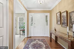 7 Wickham Ct, Sterling, VA 20165 - Photo 5