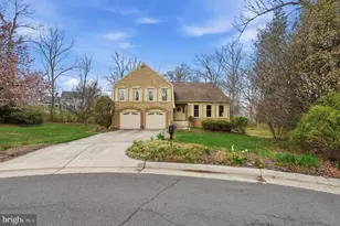 7 Wickham Ct, Sterling, VA 20165 - Photo 41