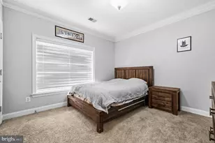 22732 Highcrest Cir, Brambleton, VA 20148 - Photo 29