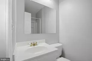 3 Worthington Ct, Sterling, VA 20165 - Photo 13