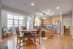 13300 April Cir, Lovettsville, VA 20180 - Photo 15