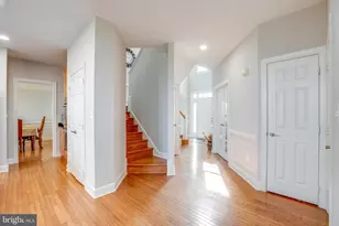 13300 April Cir, Lovettsville, VA 20180 - Photo 29