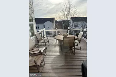 17652 Marbury Street, Round Hill, VA 20141 - Photo 5