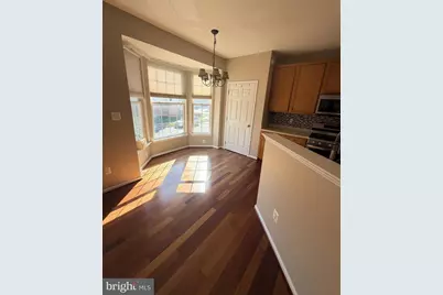 25834 Kirkwood Square, Chantilly, VA 20152 - Photo 9