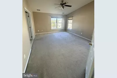 25834 Kirkwood Square, Chantilly, VA 20152 - Photo 19