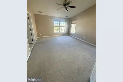 25834 Kirkwood Square, Chantilly, VA 20152 - Photo 17