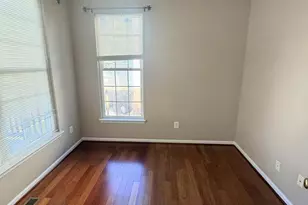 25834 Kirkwood Square, Chantilly, VA 20152 - Photo 15