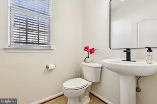 43169 Eleni St, Leesburg, VA 20176 - Photo 23