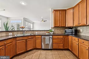 43169 Eleni St, Leesburg, VA 20176 - Photo 13