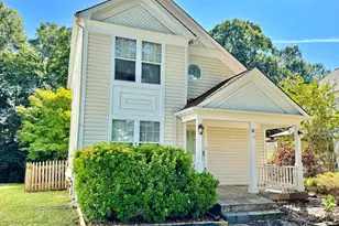 6 Oakdale Ct, Sterling, VA 20165 - Photo 3