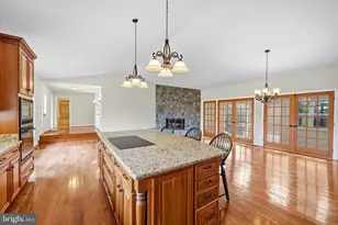 17536 Mariah Mountain Ln, Round Hill, VA 20141 - Photo 15