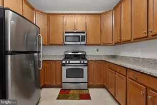 24672 Byrne Meadow Square, Aldie, VA 20105 - Photo 19